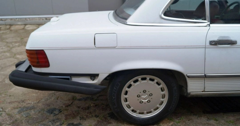 Mercedes-Benz SL cena 42900 przebieg: 149928, rok produkcji 1988 z Janikowo małe 781